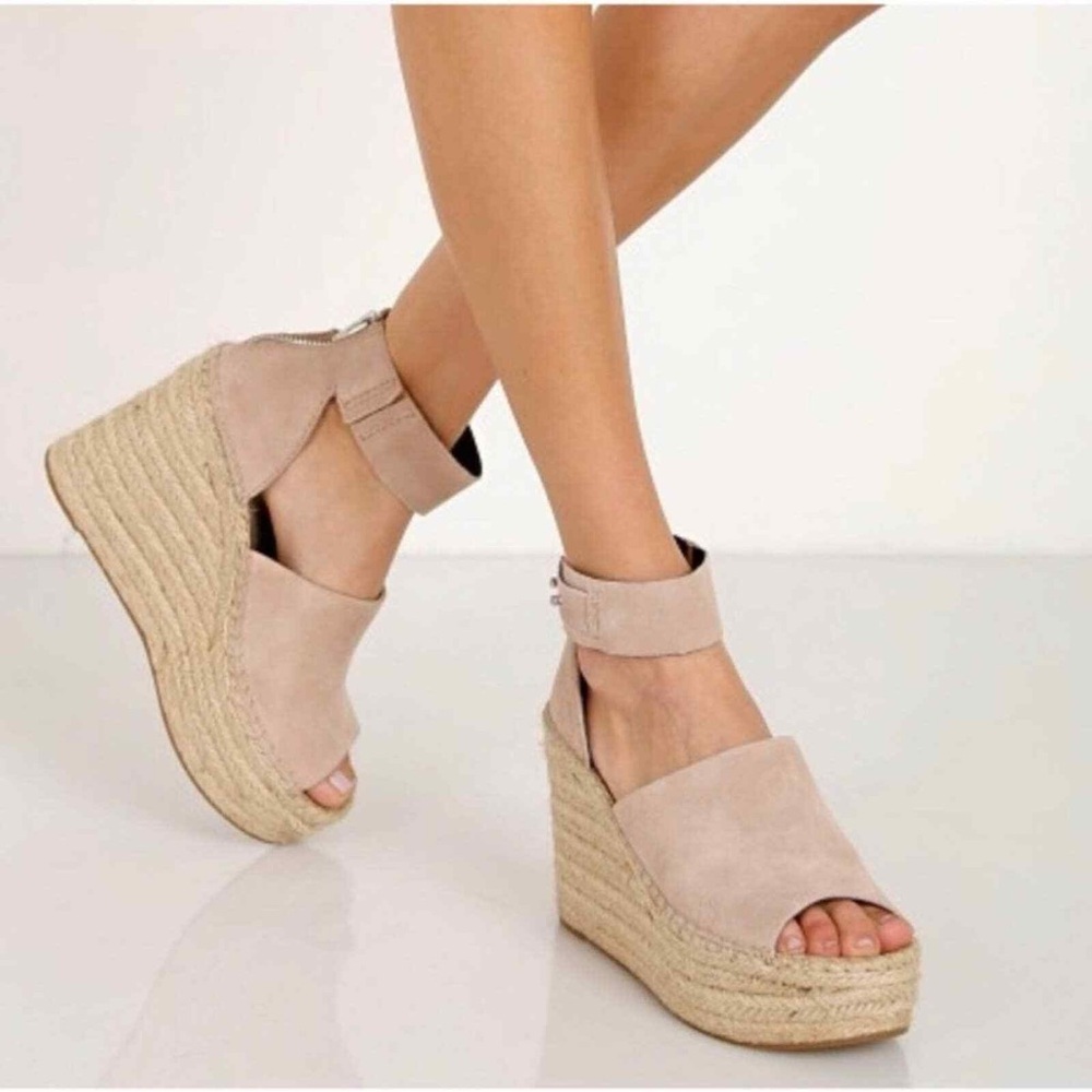Dolce Vita Tan Wedge Sandals
